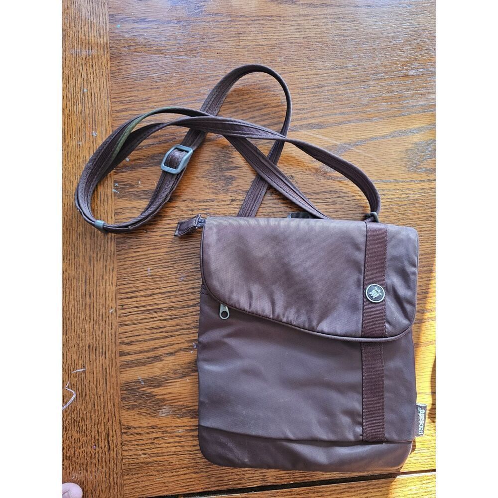 Pacsafe Slingsafe 100 Anti-Theft‎ Sling Purse Black Travel Crossbody Bag PB121